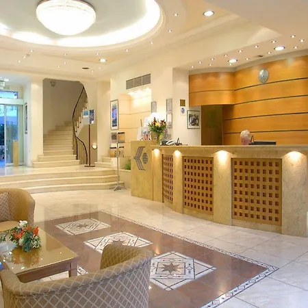 Palmyra 4* Atena