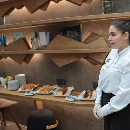 Palmyra 4* Atena